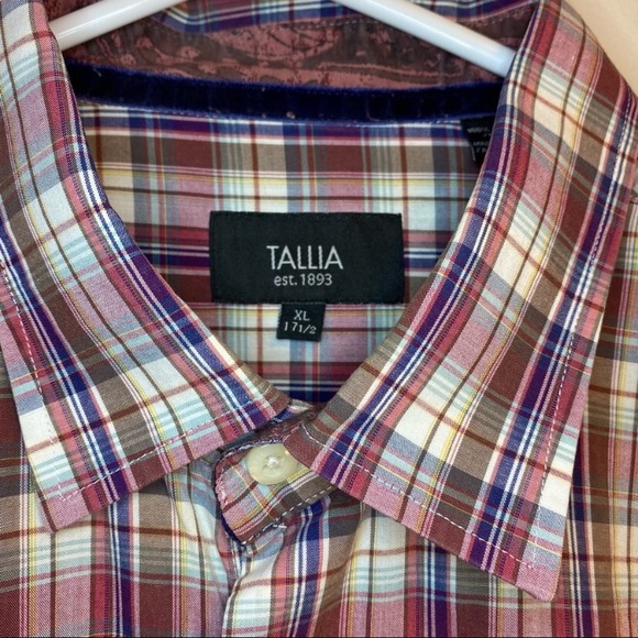 Tallia Men’s Red Plaid Button Down Shirt - Picture 4 of 9